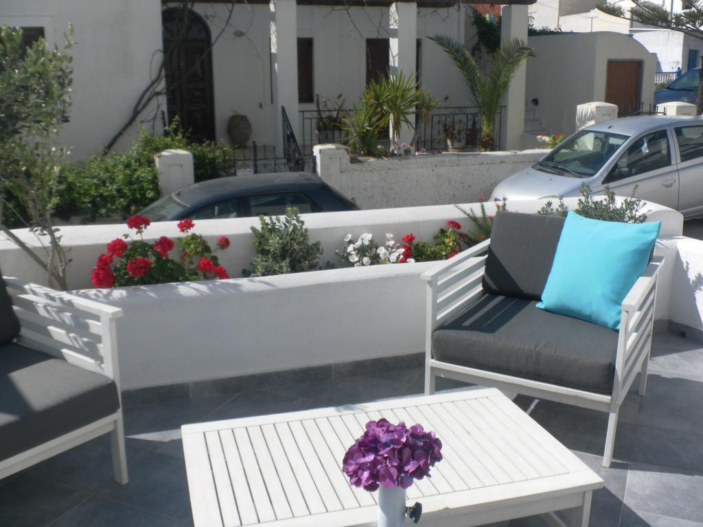 Summer Time Villa Fira  Extérieur photo